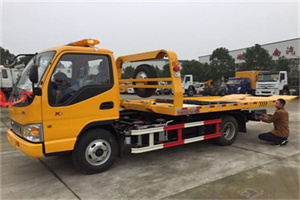 武定哪里有拖车服务